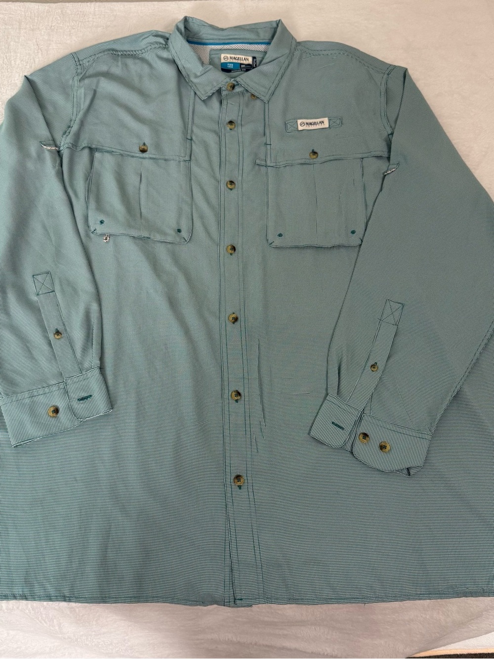 Magellan Outdoors Men's Lightweight Long-Sleeve Shirt in Green Check